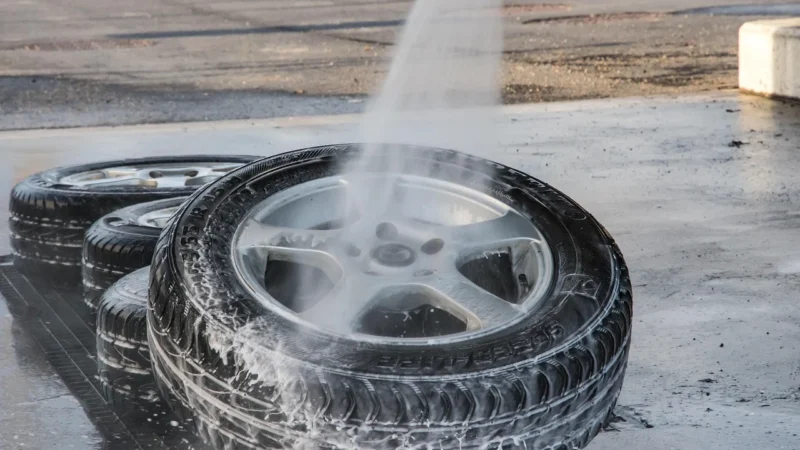 Nowoczesne systemy TPMS – bezpieczeństwo i innowacja w motoryzacji